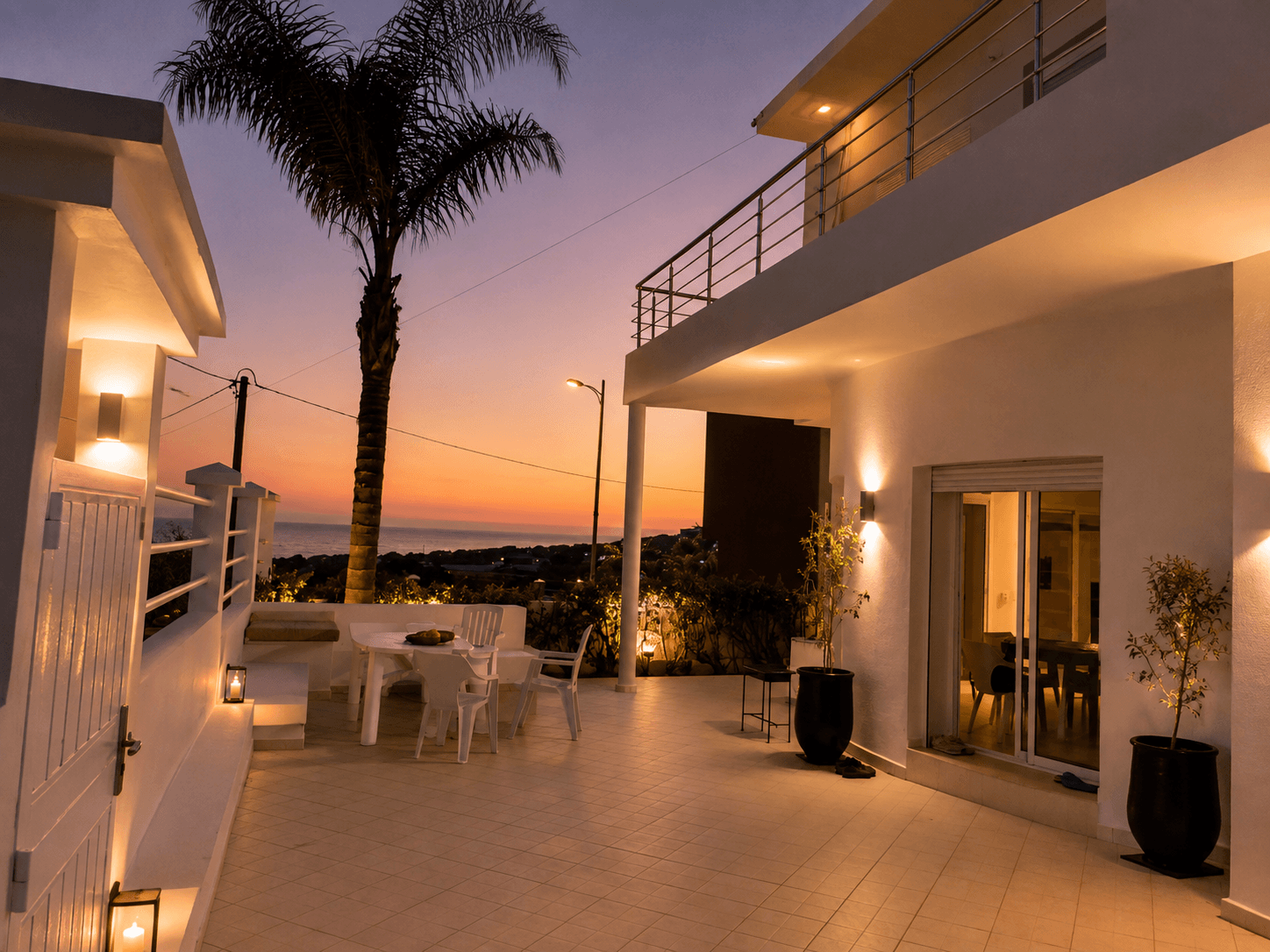 Villa Blanche — placeholder imagery